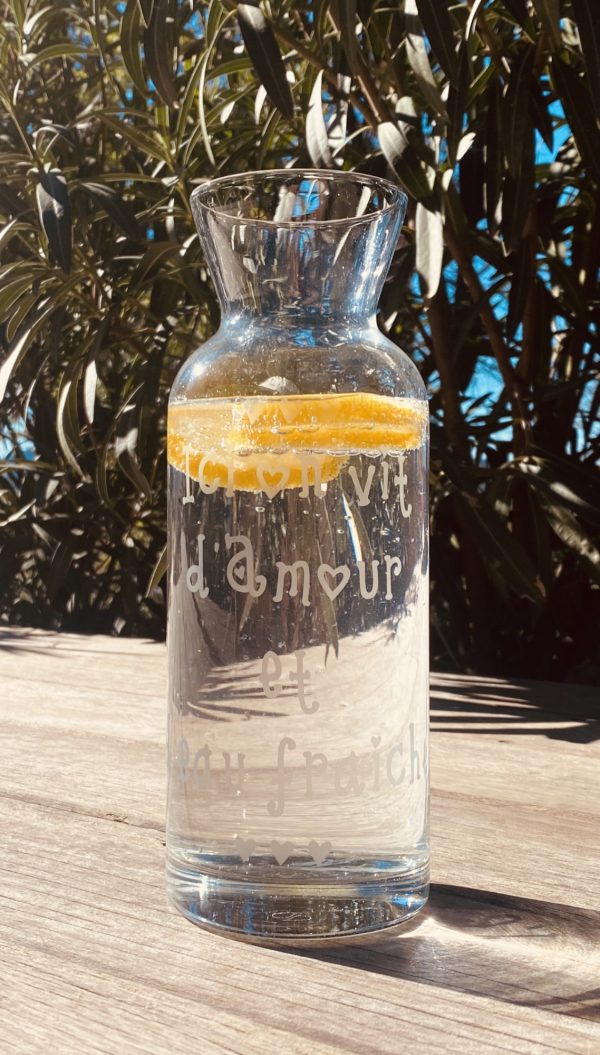 Carafe en verre gravé – "D'amour et d'eau fraîche" - 1,2 L