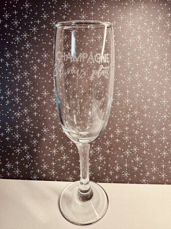 Flûtes à champagne en verre gravé