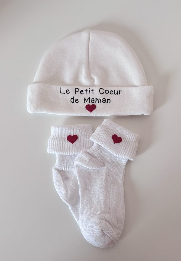 Coffret bonnet + chaussettes “Le Petit Cœur de Maman” – Image 2